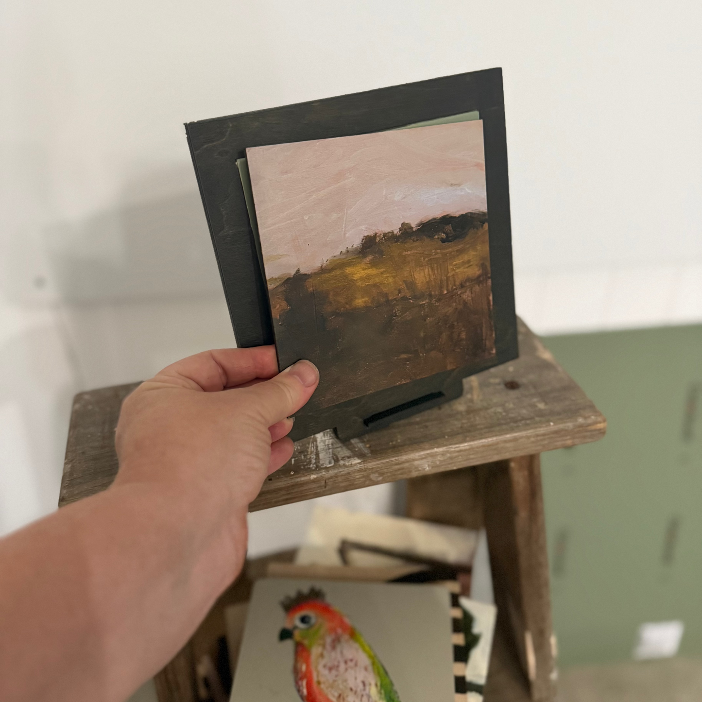 Poppy stand up frame